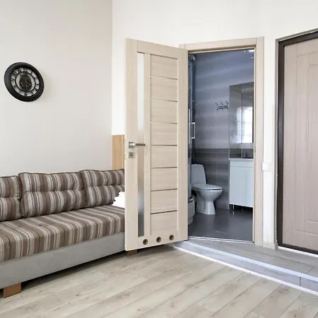 Buk On Doroshenka 25 Apartament *