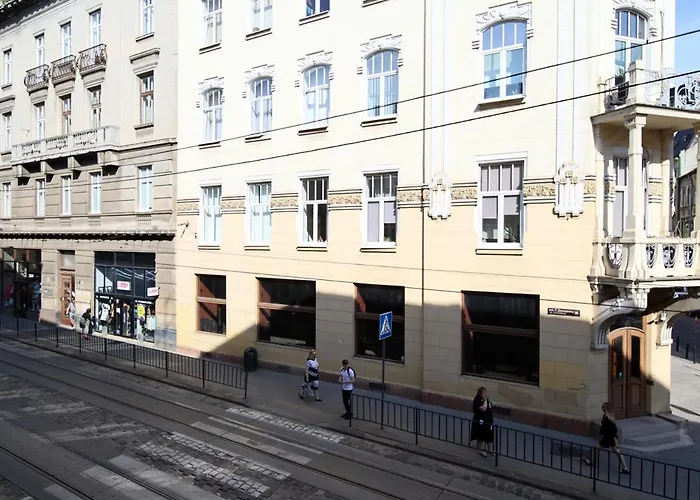 Buk On Doroshenka 25 Apartament *