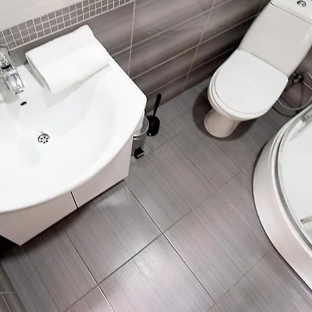 Buk On Doroshenka 25 *