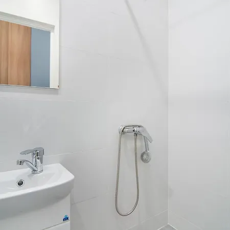 Апартаменти Buk On Doroshenka 25 *