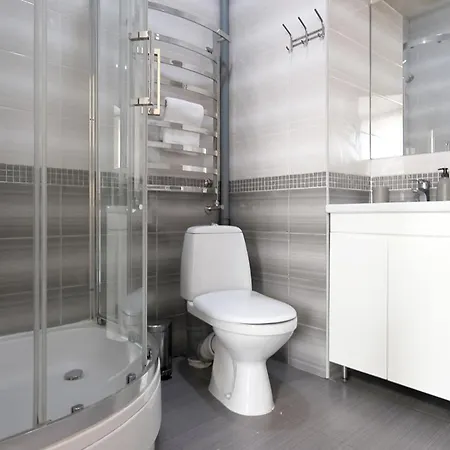 Buk On Doroshenka 25