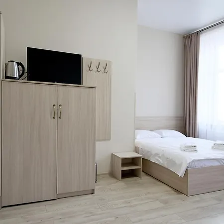 Buk On Doroshenka 25