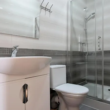 דירה Buk On Doroshenka 25 לבוב