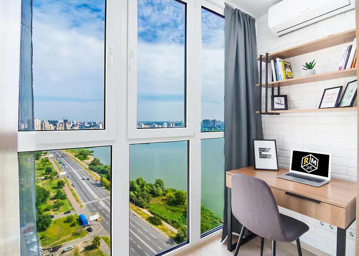 Buk On Doroshenka 25 アパート *