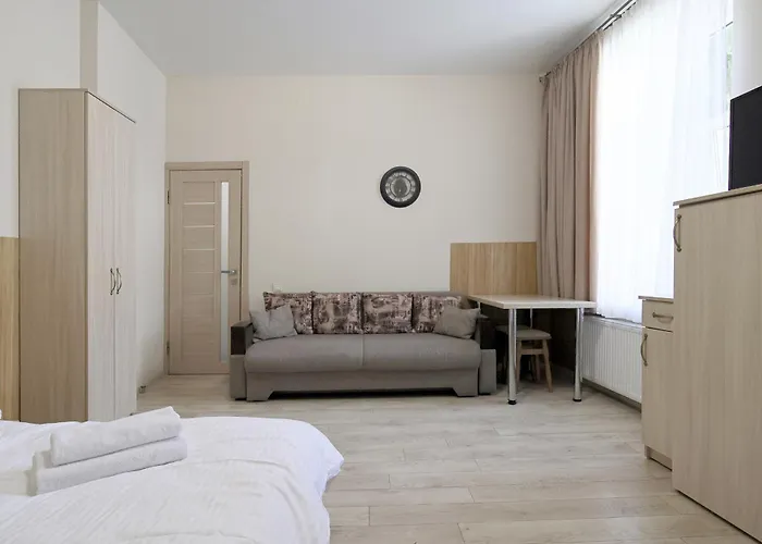 Buk On Doroshenka 25